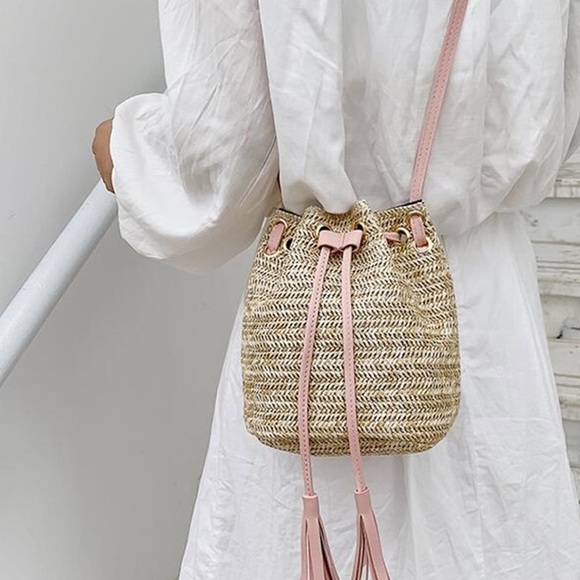 Crossbody straw woven bag - Picture 3 of 6